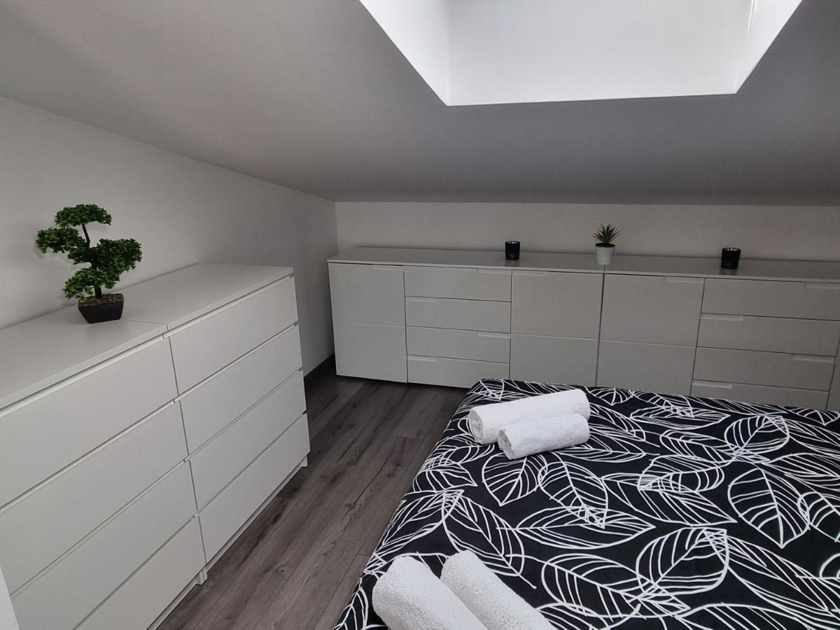Apartment Sea View - Orijeta