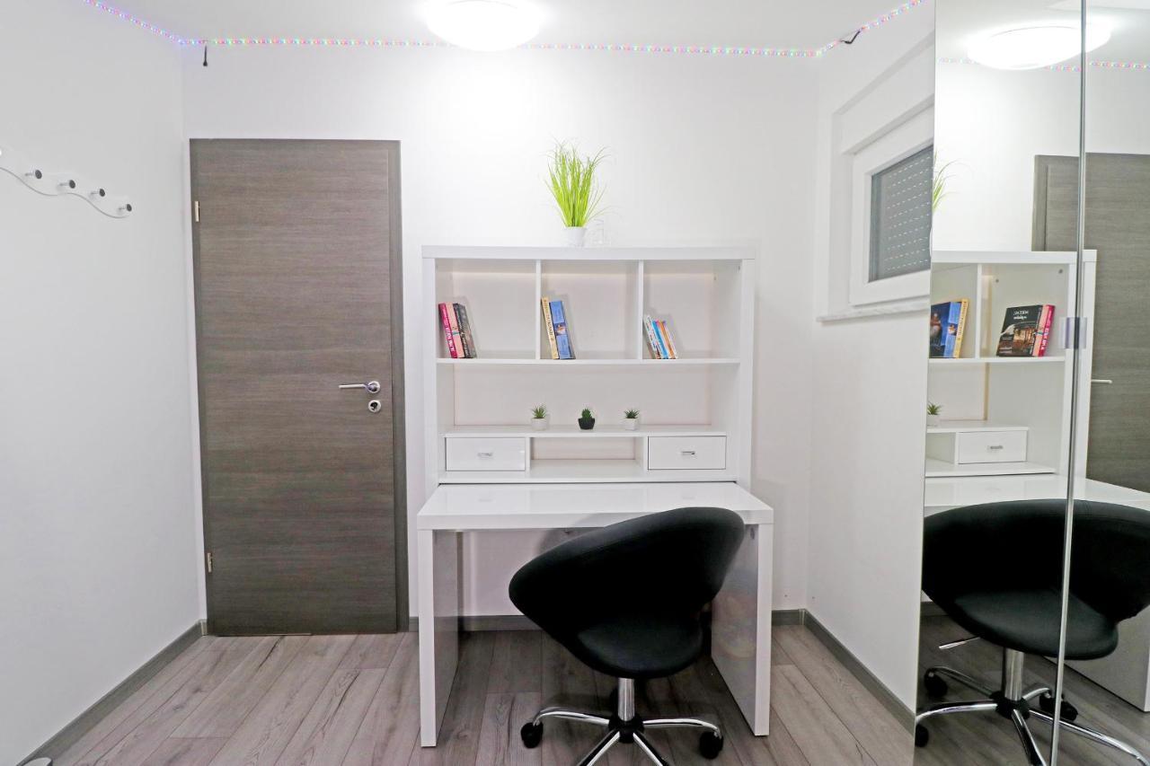 Sea View - Orijeta Apartment *