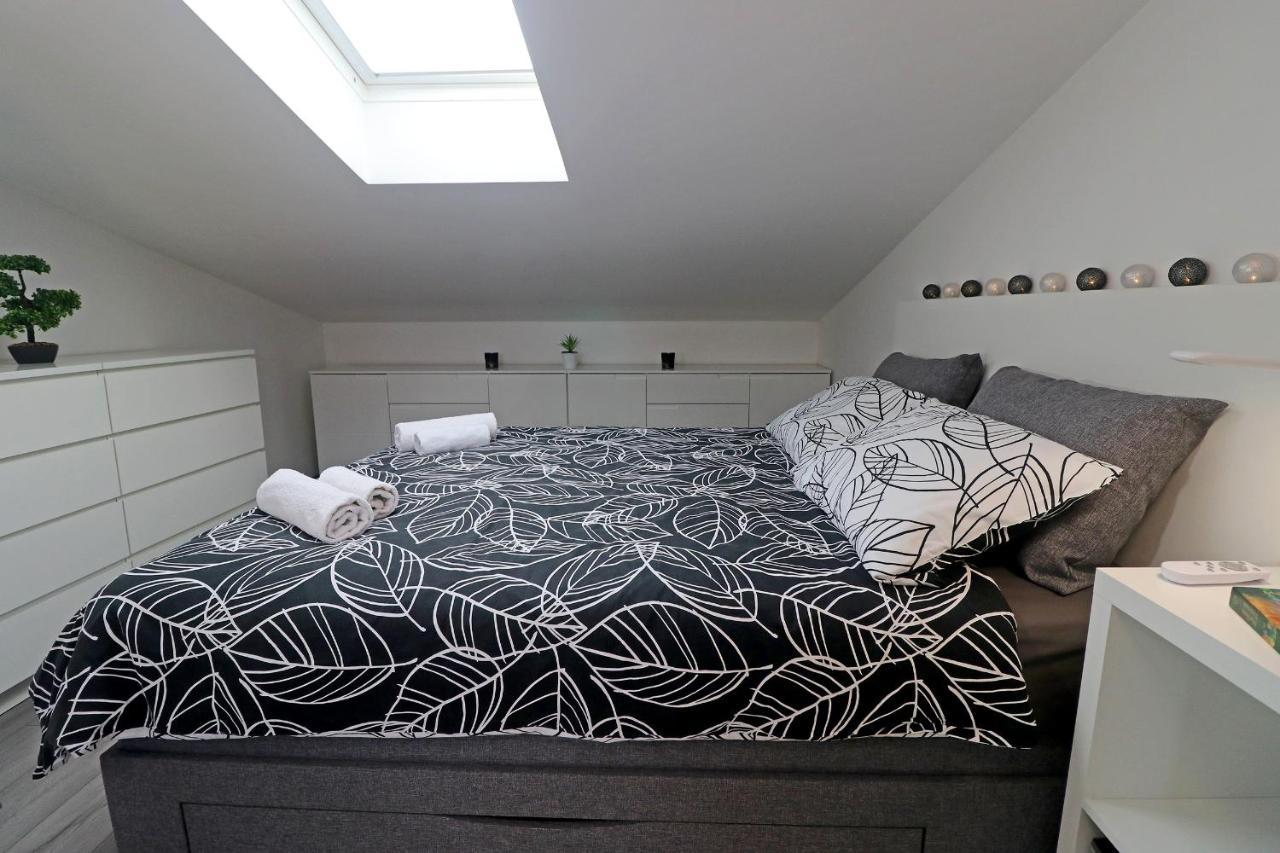 Sea View - Orijeta Apartment *